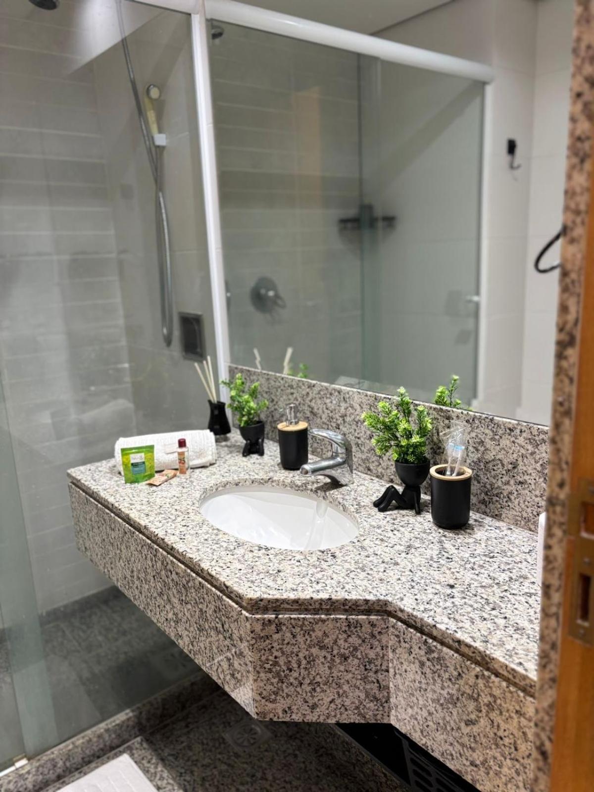 Flat Confortavel No Coracao Do Apartamento *