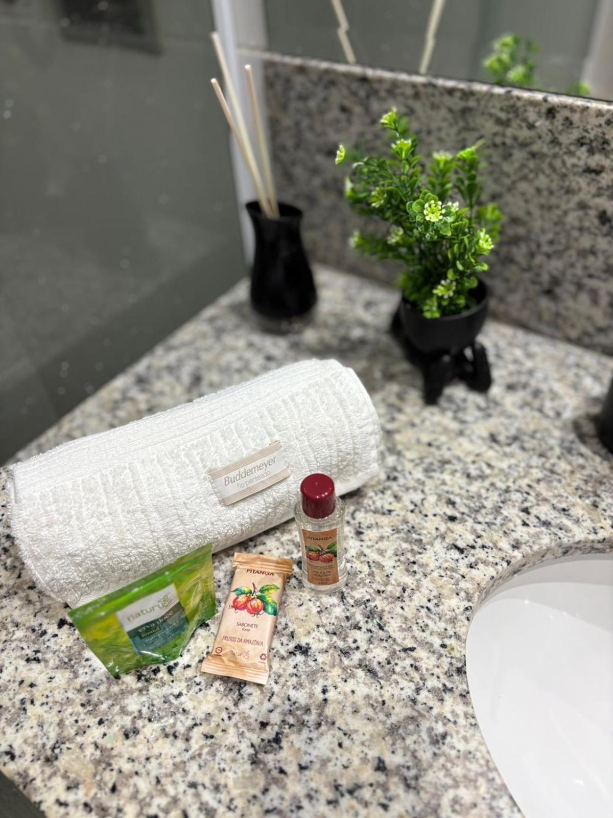 Apartamento Flat Confortavel No Coracao Do